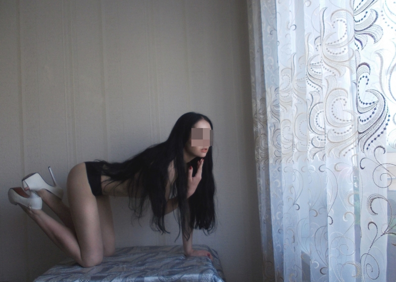 💋
Мои услуги непревзойденны и разнообразны. Я могу стать твоей идеальной компаньонкой на вечер, сопровождая тебя на мероприятии или романтическом ужине. А может быть, ты ищешь эксперименты в постели? С меня любые фантазии становятся реальностью. 😉
Фото 100% мои, без фотошопа. Я всегда выгляжу обворожительно и стильно. 💃
У меня есть множество положительных отзывов от благодарных клиентов, которые полностью удовлетворены моими услугами. 😌
Я живу в Москве, поэтому мы можем встретиться в любом удобном для тебя месте. Что ж, не упускай возможность окунуться в мир страсти и наслаждения вместе со мной! Смс/WhatsApp/Telegram. 🔥 Есения